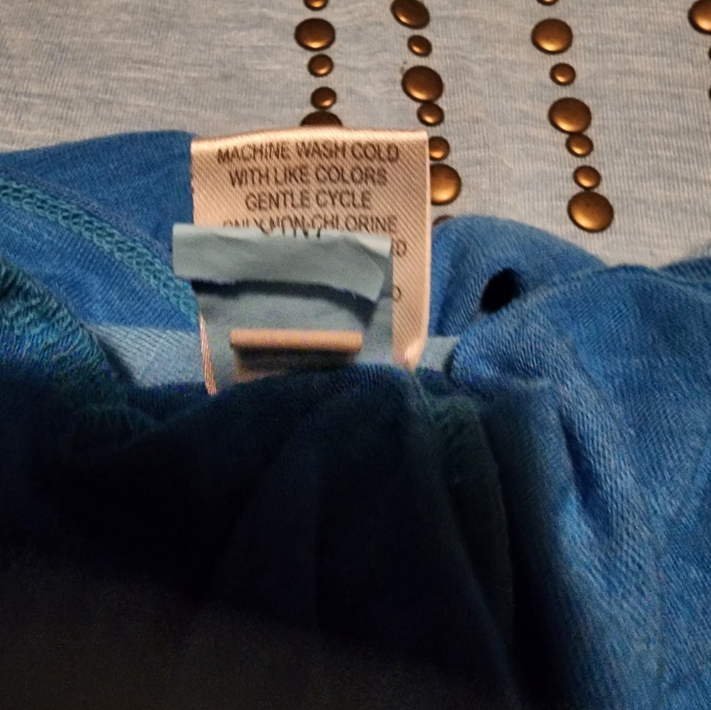 Tunic - Picture 3 of 5